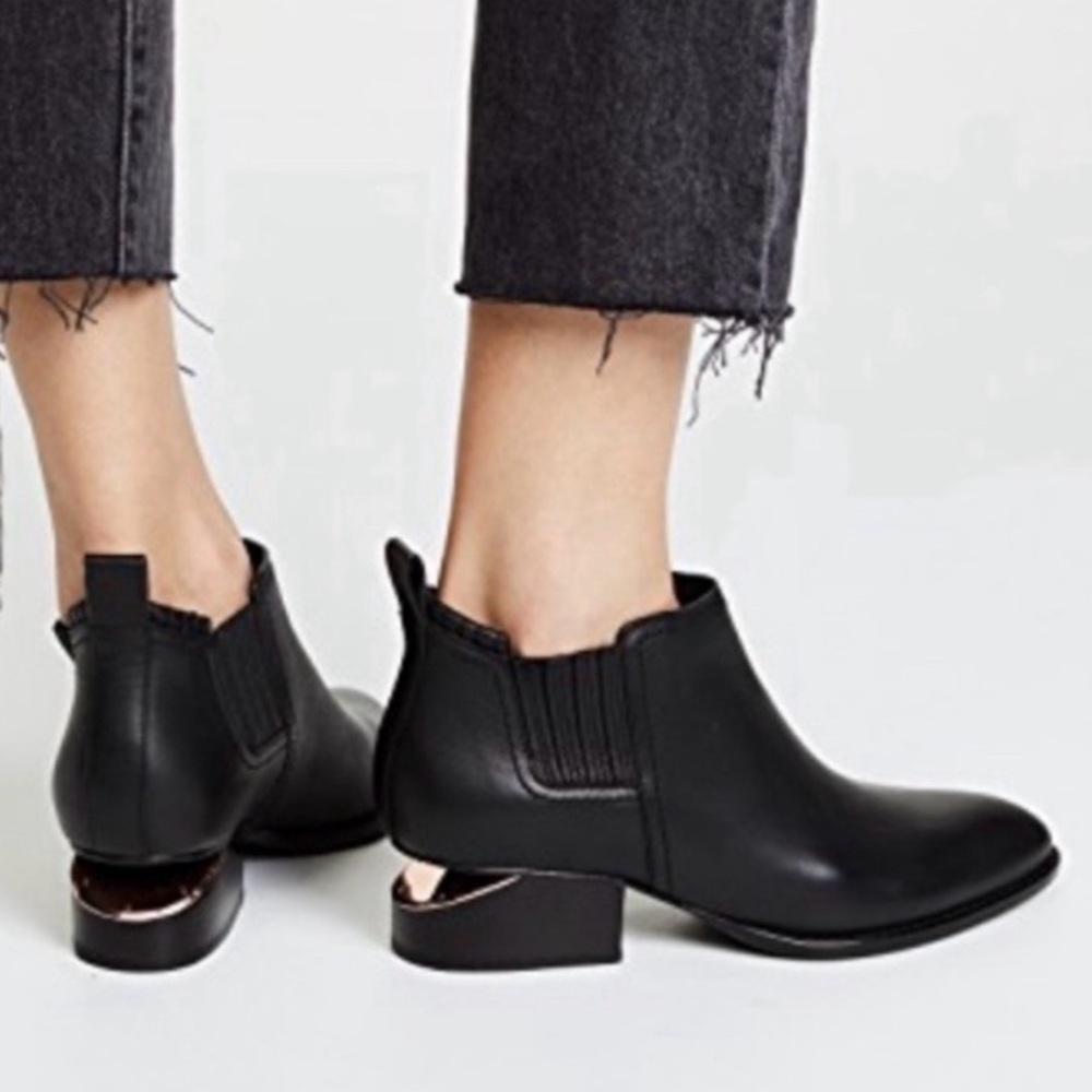 Alexander Wang Leather Kori Ankle Boots Womens 37 US 7 Black Leather Cutout Heel